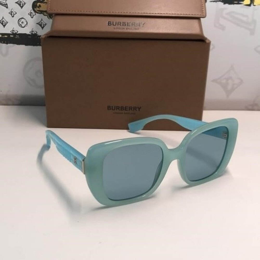 NEW AUTHENTIC Burberry Blue Women's Sunglasses BE4371 4086 - Picture 3 of 11